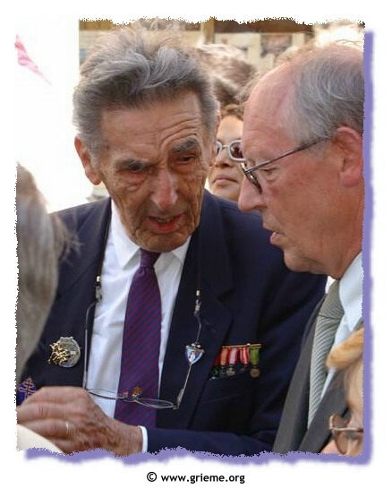 Jacques Zang à gauche