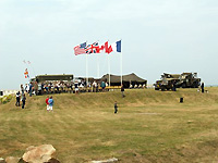 Cérémonie d'inauguration de la stèle