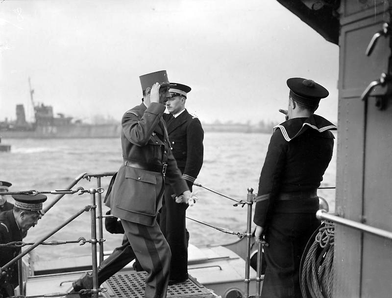DeGaulle2