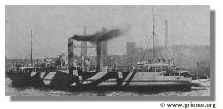 Un trans-ferry anglais en tenue de camouflage