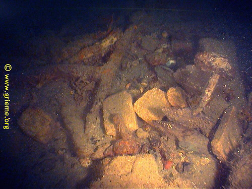 Amas de briques et tuiles