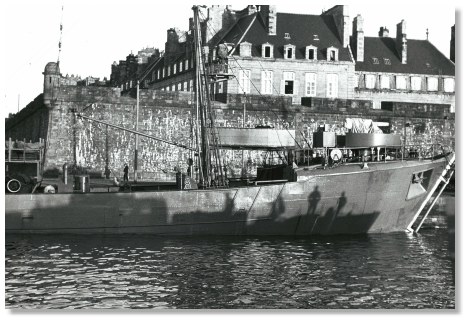 Navire identique au Walter DARRE et au Hinrich HEY