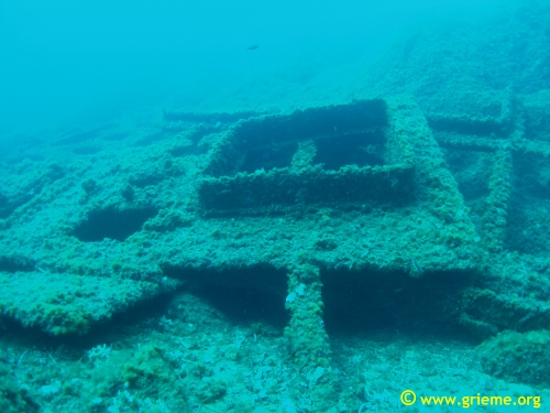 De l'autre côté de l'éperon rocheux
